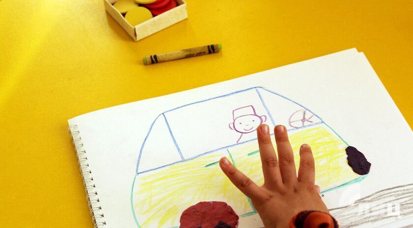 Соцфонд оплатил в ЛНР 4,6 тыс. дополнительных выходных по уходу за детьми с инвалидностью