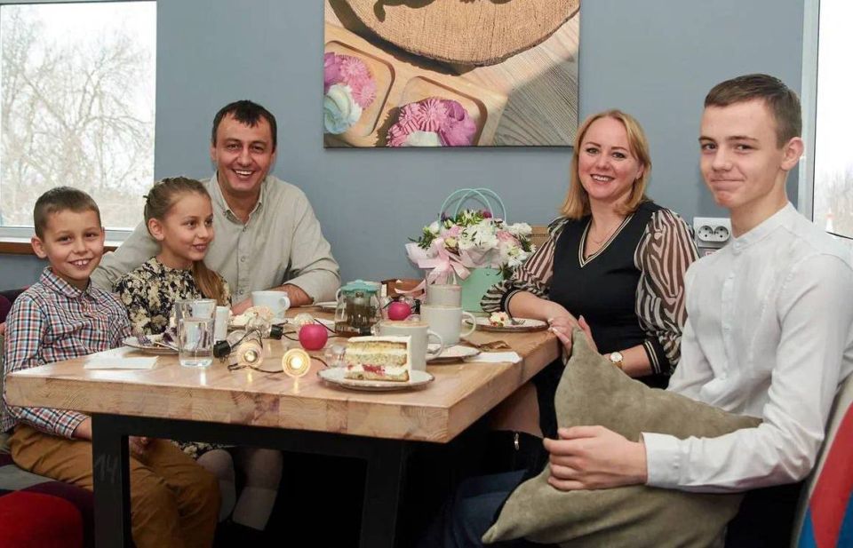 Многодетные семьи будут получать единое пособие, несмотря на незначительное увеличение дохода