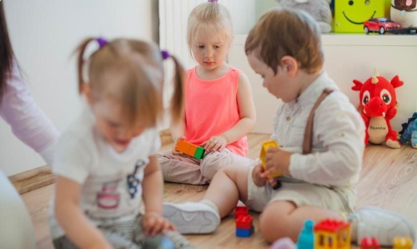 В России могут продлить работу детсадов, чтобы матери быстрее возвращались в профессию