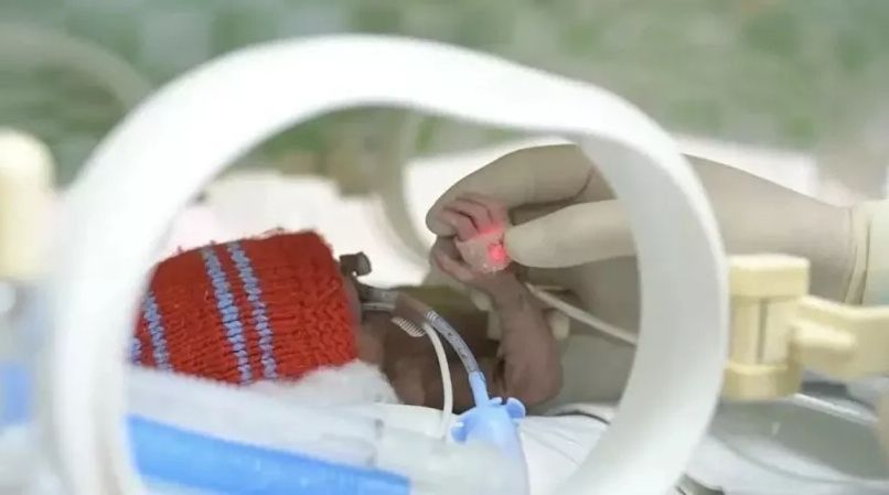 Врачи Уфы спасли новорожденную весом 480 граммов