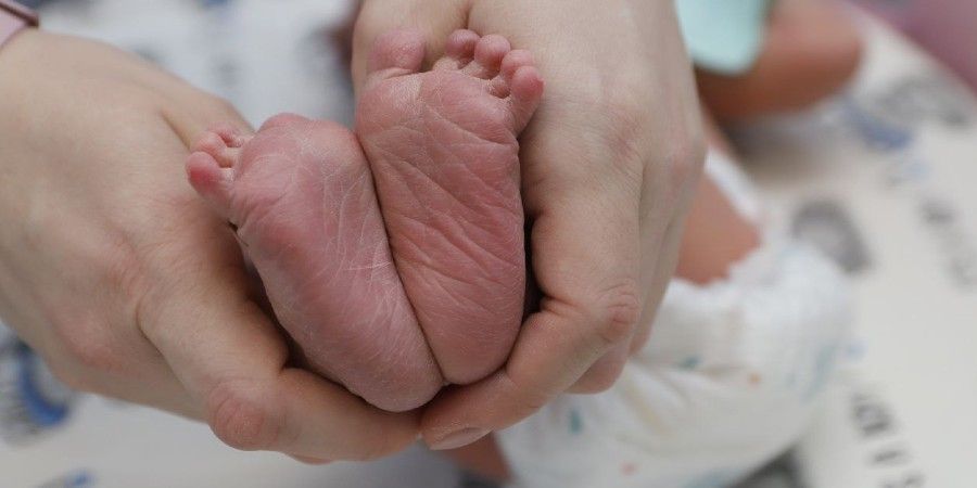 В Саратовской области увеличат размер пособия при рождении ребенка до 28,5 тысяч