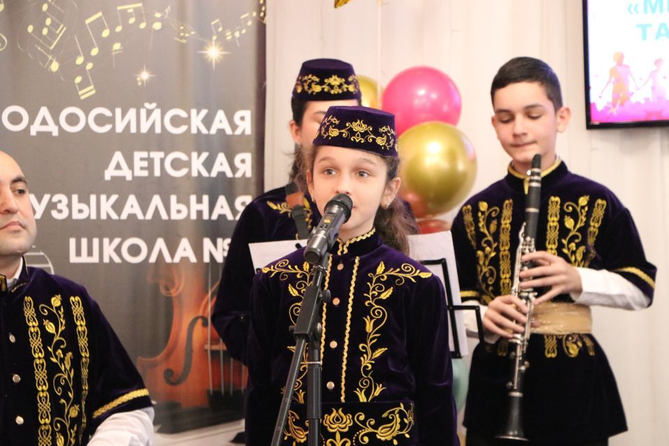 В Феодосии состоялось торжественное мероприятие в честь Дня многодетной семьи