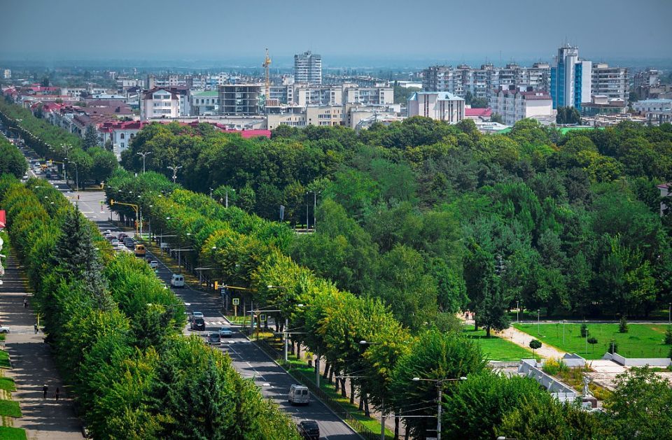 Завершается капитальный ремонт детской поликлиники в микрорайоне Александровка