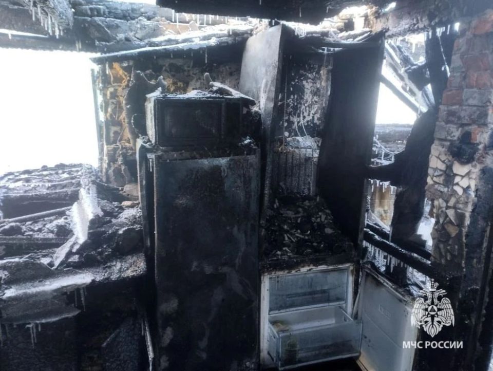 Пожарный извещатель спас жизни восьми детей и их мамы в Курской области