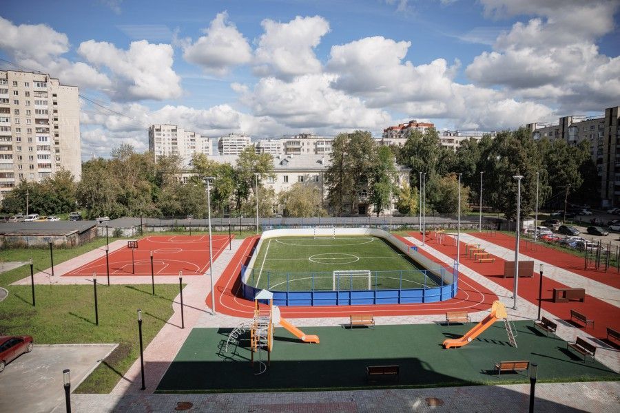 Орджоникидзевскому району — 90 лет: обновление продолжается