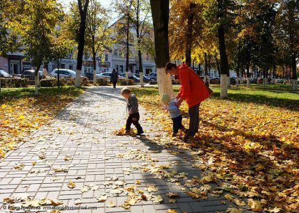 Период ухода за пятым и последующими детьми включен в стаж тысячи орловских мам