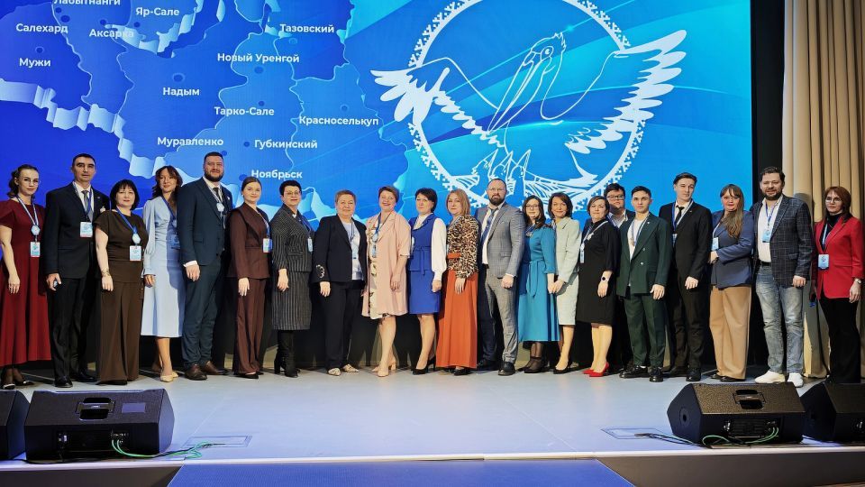 Для педагогов Ямала начались главные профессиональные конкурсы года