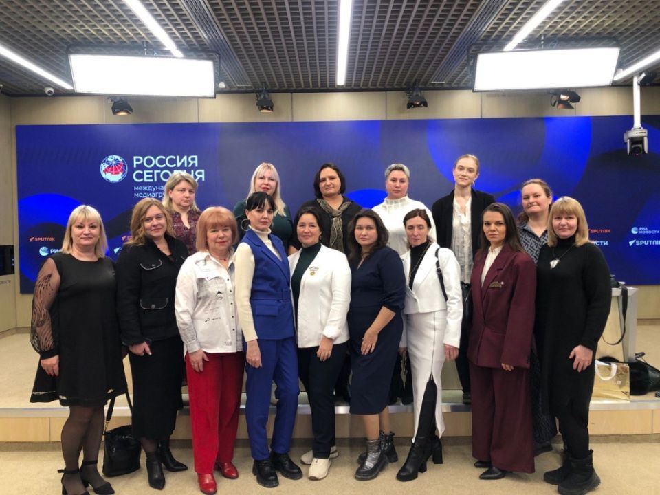 Елена Амельченкова обсудила с коллегами основные задачи по поддержке многодетных семей