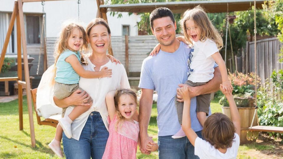 Две сотни многодетных семей Краснодара получили помощь по региональному проекту