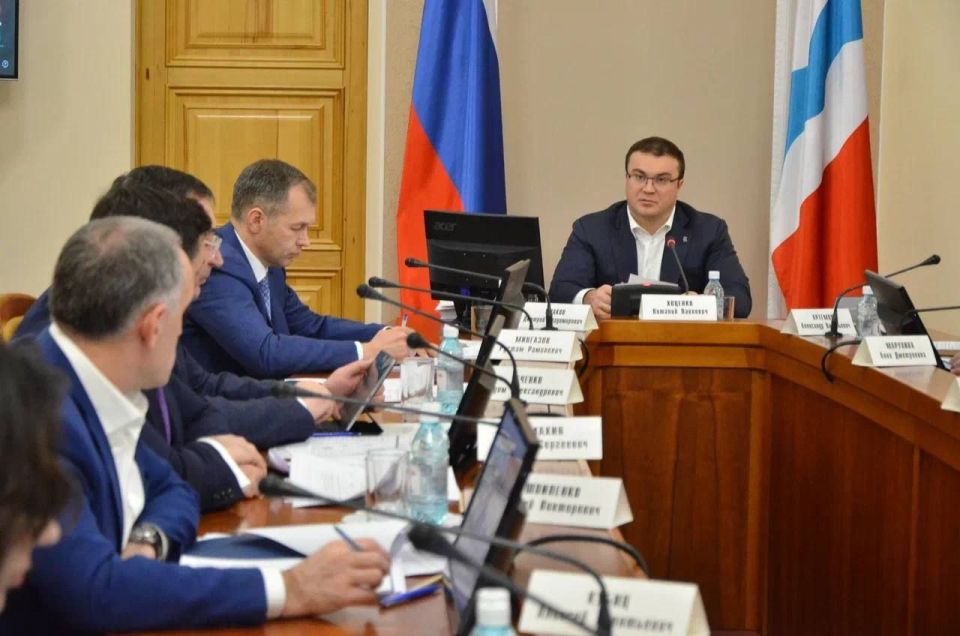 Виталий Хоценко направил около 80 млн рублей на помощь молодым семьям с жильём