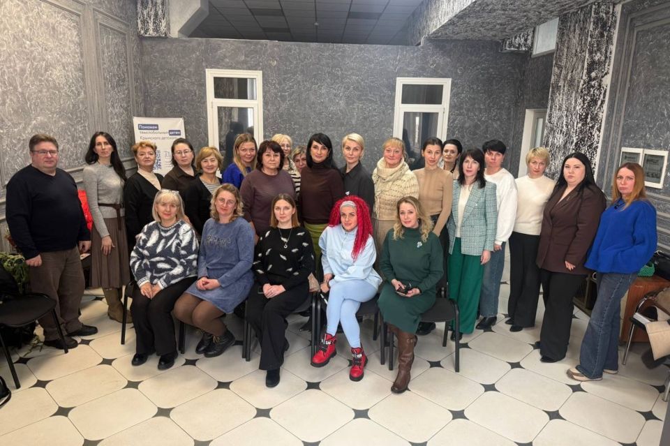 В Симферополе прошел очередной семинар-практикум для медицинских психологов женский консультаций Крыма