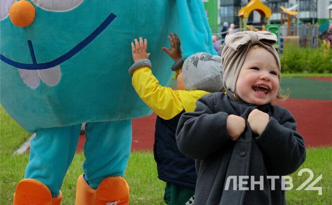 Почти 654 тысячи сертификатов на маткапитал выдали за год в Петербурге и Ленобласти