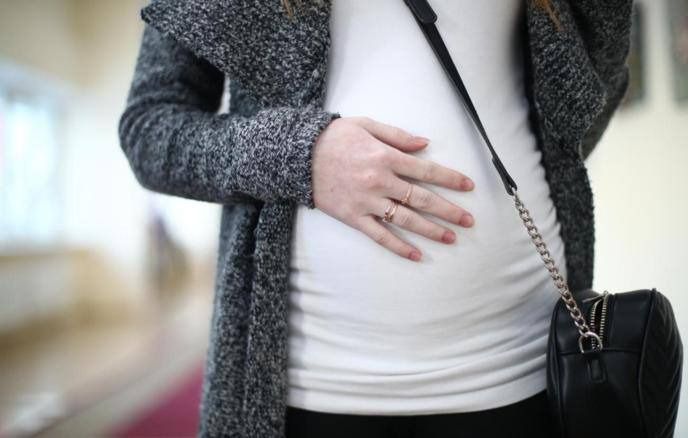 В 24 регионах России ввели штрафы за склонение к аборту