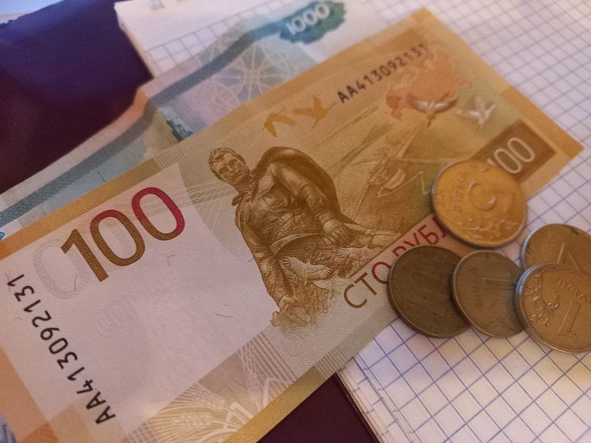 В Саратовской области увеличится размер пособия по уходу за детьми