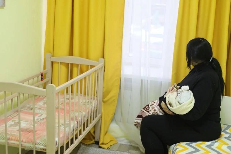 Женский кризисный центр открывает службу помощи беременным астраханкам