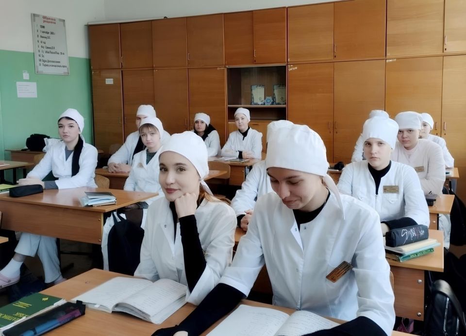 Программу поддержки беременных студенток расширили в Сурском крае