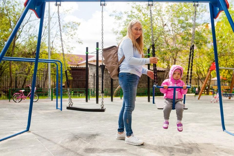 В 2026 году продолжается выдача социальных сертификатов на обучение женщинам, находящимся в отпуске по уходу за ребенком