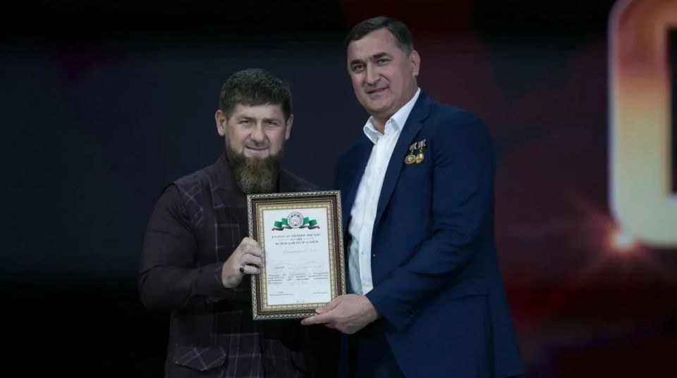 Мохмад-Эми Ахмадов: с первых дней работы Единый контакт-центр Чеченской Республики занимает лидирующие позиции по скорости и качеству обработки обращений