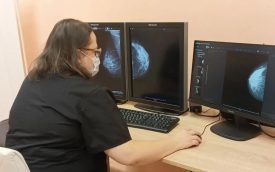 В курганском перинатальном центре начал работу новый цифровой маммограф с ИИ