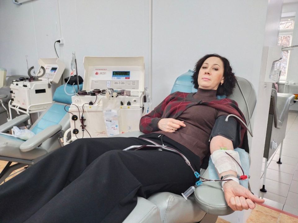Республиканская станция переливания крови начала заготовку плазмы с антителами против антигена Rh(D)