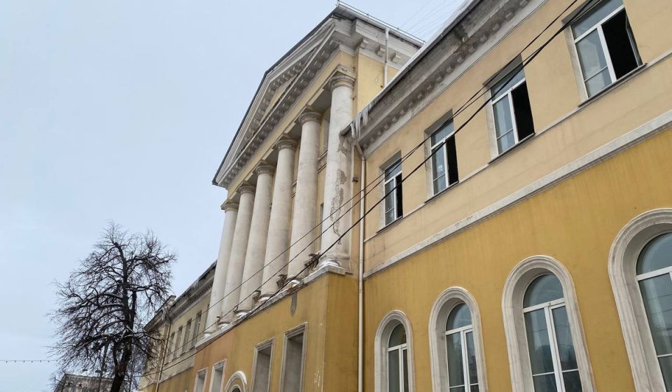 В Курске капремонт роддома №1 на улице Ленина будет завершен к концу 2026 года