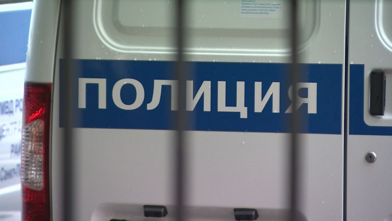 В Сосновом Бору задержали мужчину, совершившего с девочкой нехорошее в лифте детской поликлиники