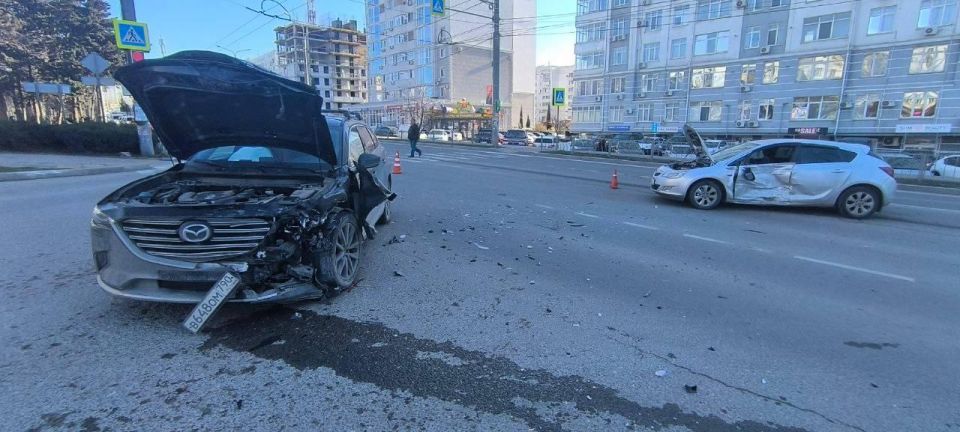 Беременная женщина пострадала в ДТП в Севастополе – ее госпитализировали