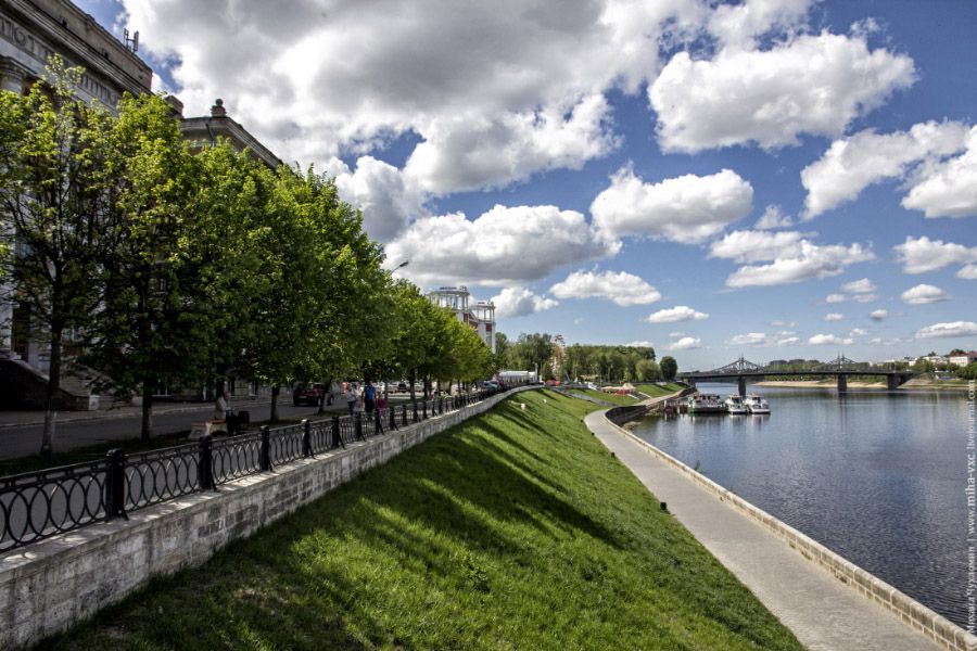 С жильем помогут 112 молодым семьям Верхневолжья