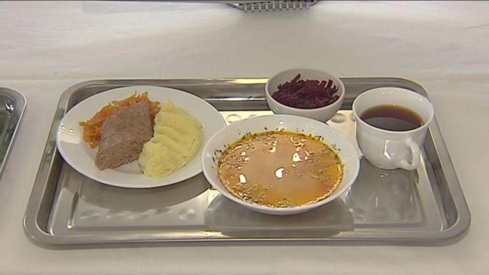 Воспитанников детсада, где произошло отравление, кормили просрочкой