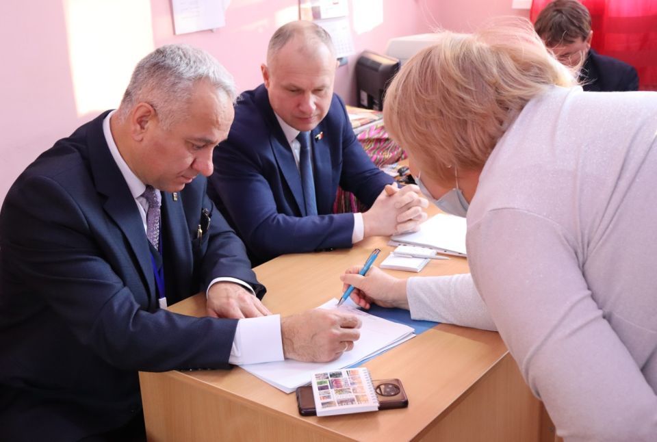 В центре внимания – вопросы организации медицинской помощи сельскому населению