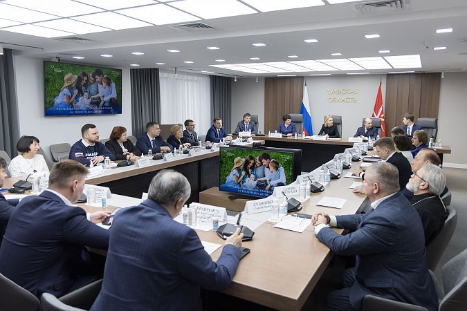 С 2026 года семьи с детьми могут получать ежегодную семейную выплату от Отделения СФР по Тульской области