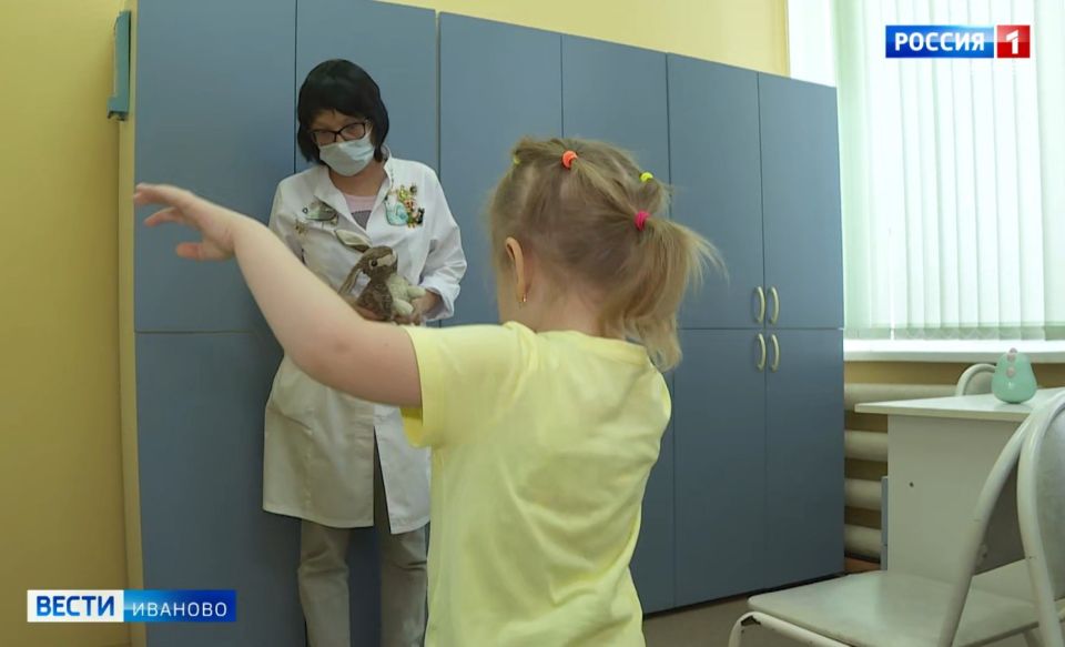 Детей с ДЦП ставят на ноги в реабилитационном центре детской больницы № 5 Иванова