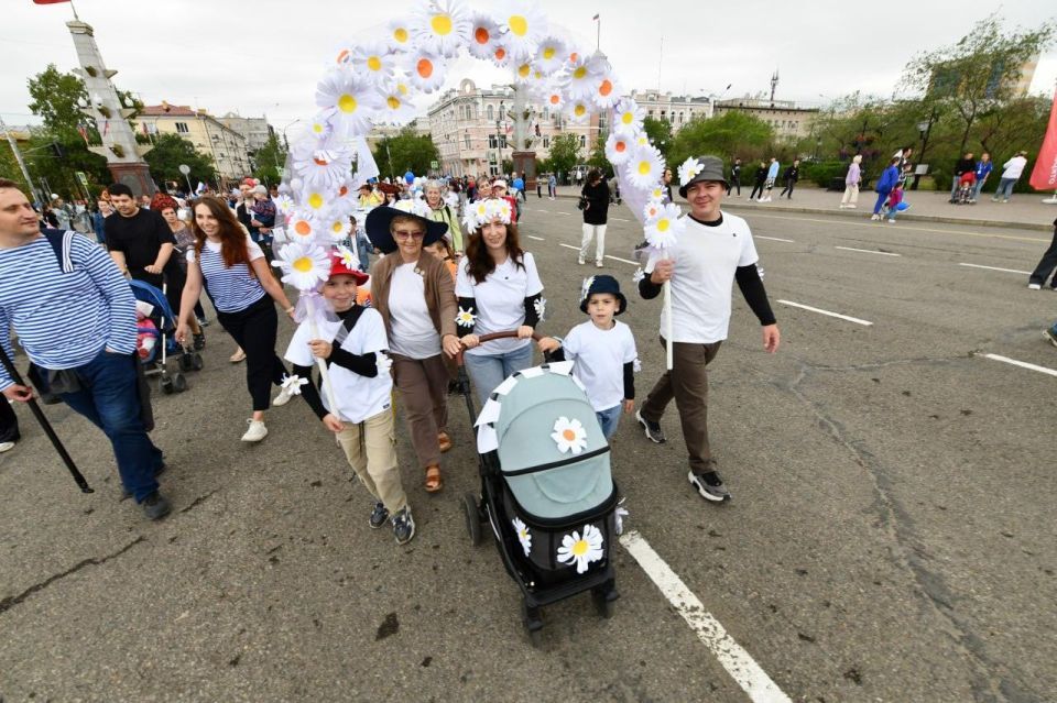 Одиннадцать семей из Забайкалья получат медали «За родительскую доблесть»