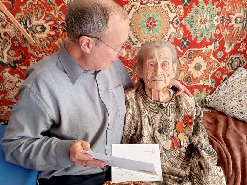 Ветерана Великой Отечественной из Саратова со 103-летием поздравил президент