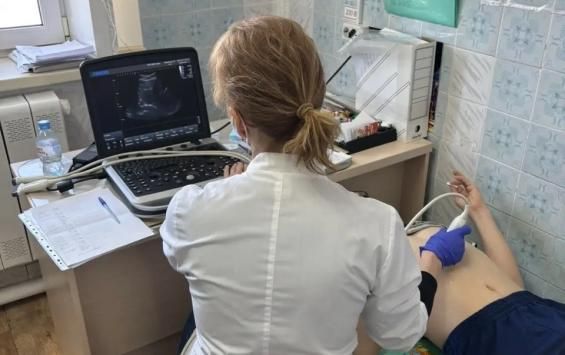 В Курской области специалисты детской больницы провели выездную диспансеризацию