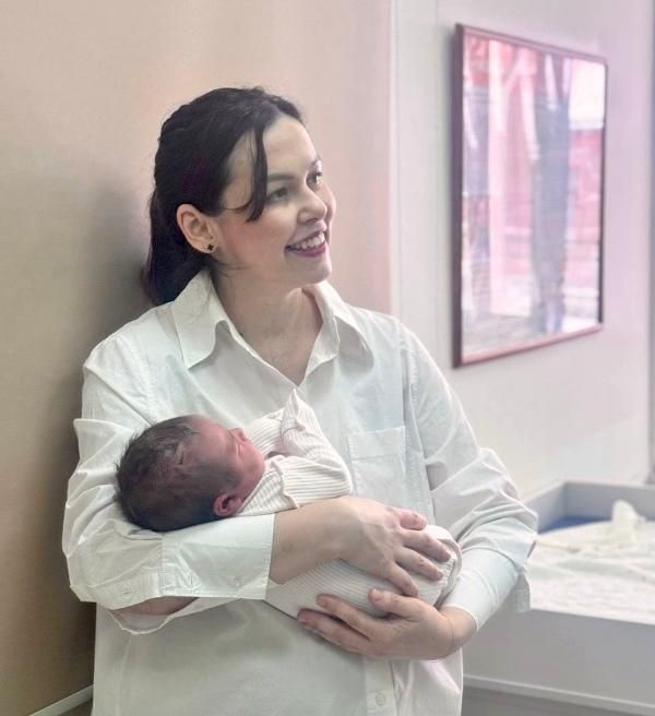 Жительница Мурино родила дочь весом почти 5 килограммов