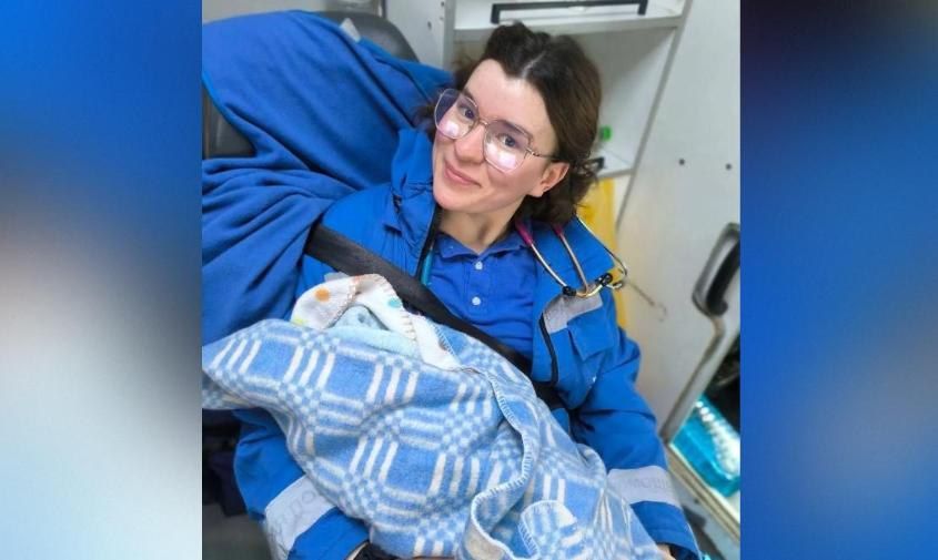  Родился через 15 минут: выпускница Амурской медакадемии приняла домашние роды во Владивостоке